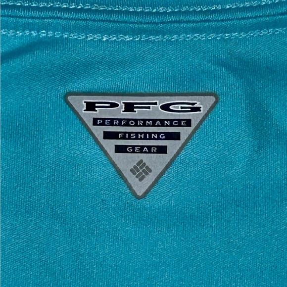 Columbia Women’s Omni-Shade Aqua Rash Guard - Picture 6 of 6